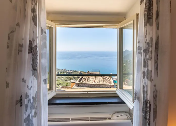 Cava Arde Pensión Lavagna